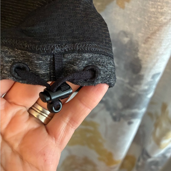 Lululemon Top - Picture 4 of 6